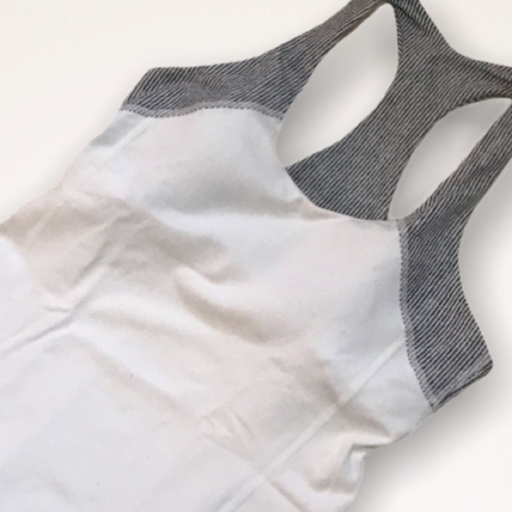 LULULEMON Vintage Racerback Tank With Bra - Picture 3 of 8